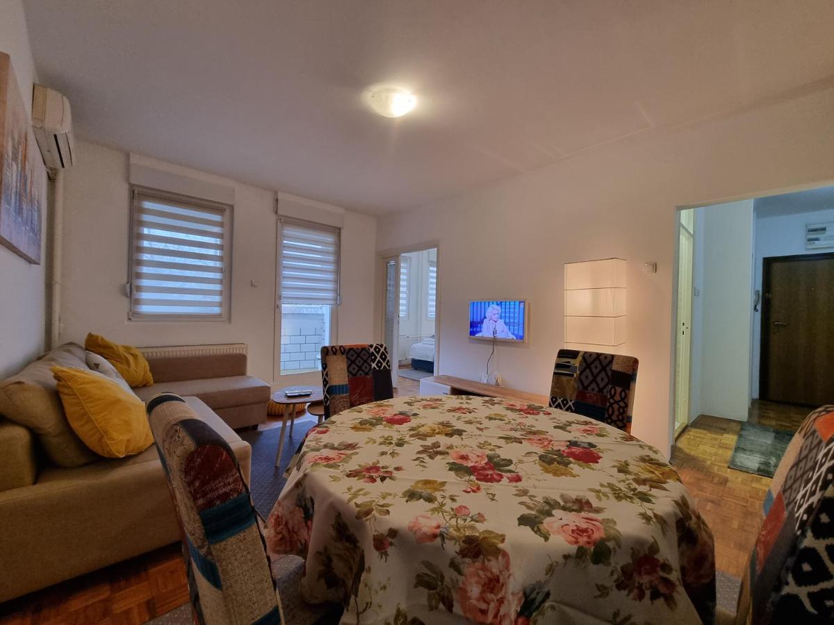 Simeon Apartment Belgrade Luaran gambar